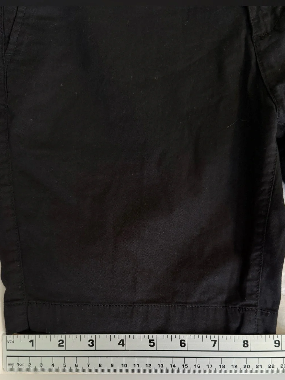 NWT Saks Fifth Avenue Mens 29 Black Stretch Chino Casual Shorts Flat Front